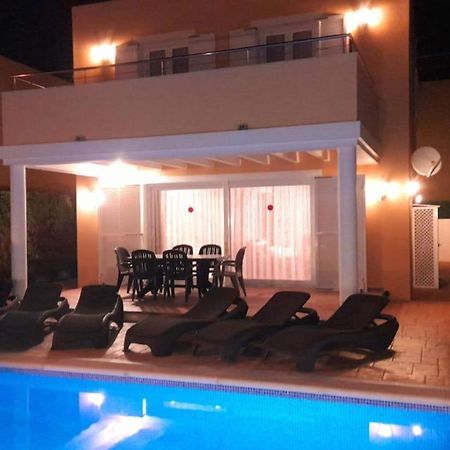 Villa Lorena Sa Caleta Kültér fotó