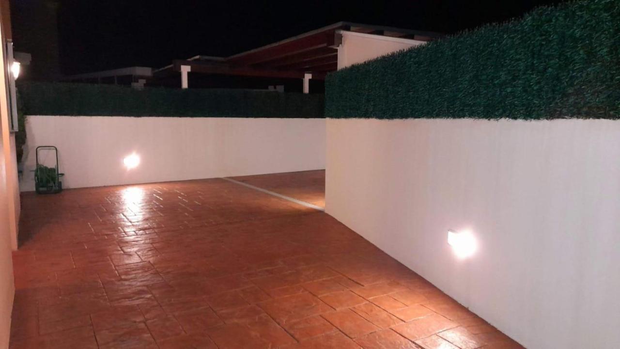 Villa Lorena Sa Caleta Kültér fotó