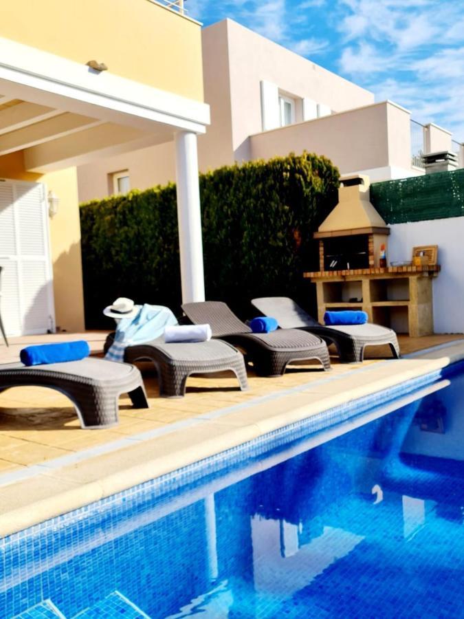Villa Lorena Sa Caleta Kültér fotó