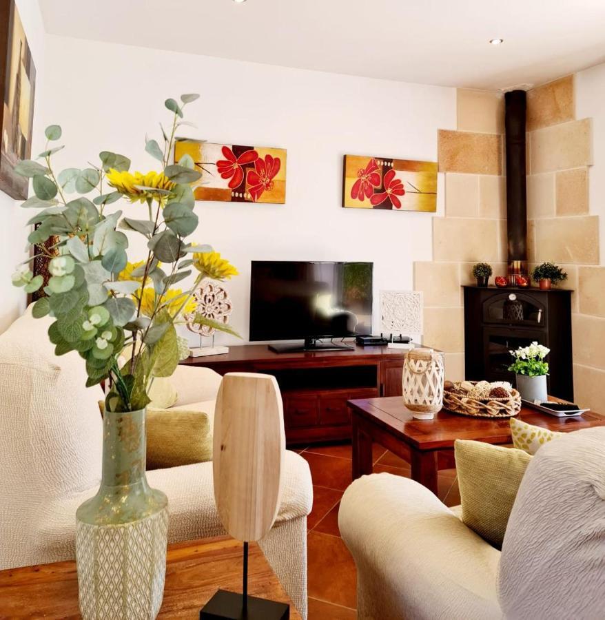 Villa Lorena Sa Caleta Kültér fotó
